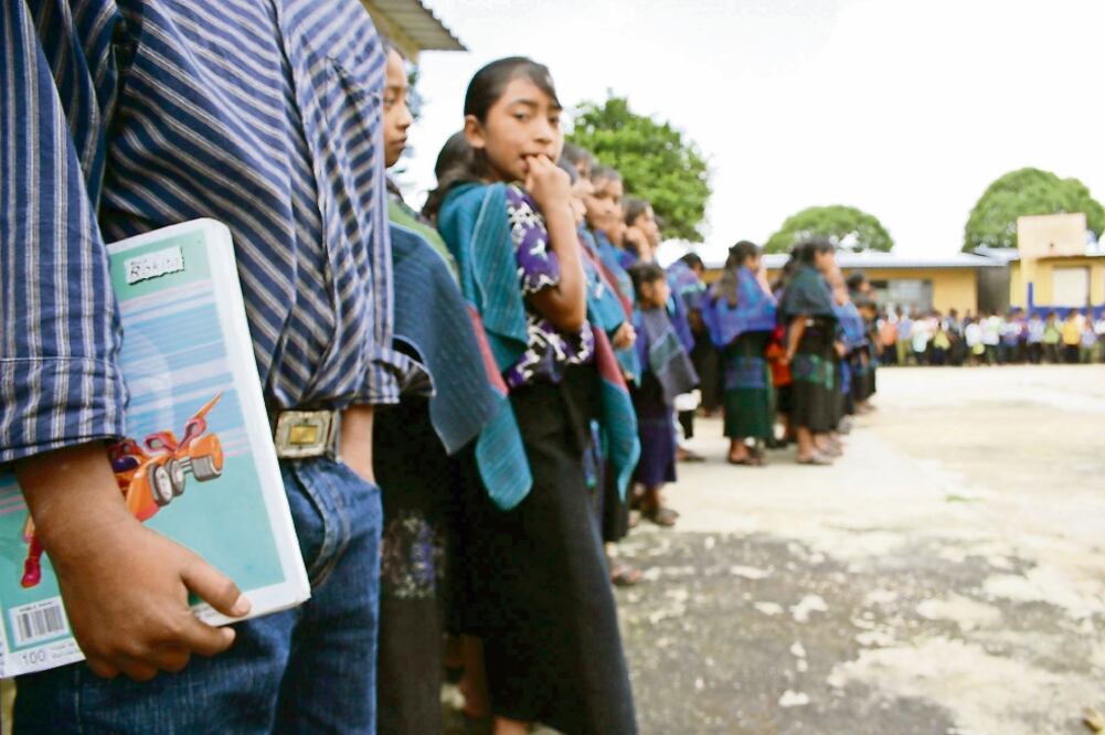 Francisco Saracho mencionó que a los grupos étnicos se les mira como si fueran inferiores, aunado a que aún padecen marginación y vulnerabilidad (ARCHIVO EL UNIVERSAL)