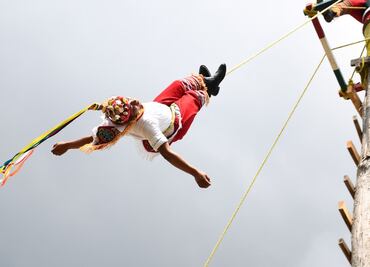 Voladores de Papantla reciben disculpas de Moneyman por publicidad ofensiva