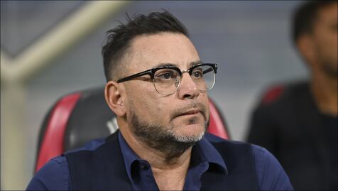 Antonio Mohamed explota tras el Clásico Capitalino: El árbitro vino a obedecer órdenes