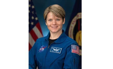 ¿Quién es Anne McClain, la astronauta acusada de cometer el primer delito en el espacio?