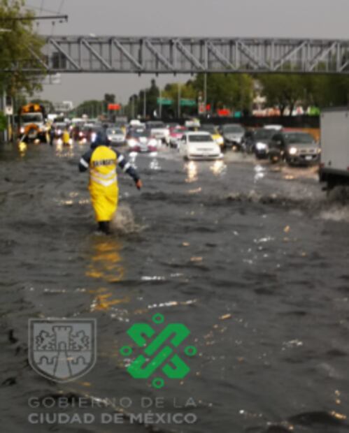 Imágenes de la tormenta de este viernes en la Ciudad de México