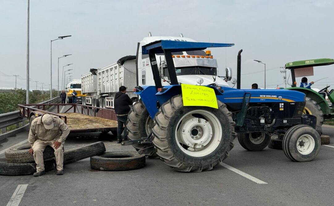 Ejidatarios bloquean accesos al AIFA. Foto: Especial