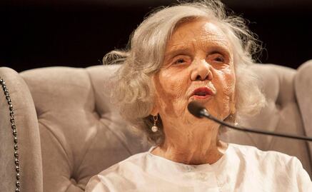 Elena Poniatowska: La realidad mexicana te chupa como una aspiradora