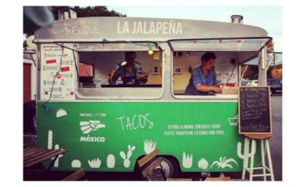 Un puesto ambulante de tacos recorre el suroeste francés