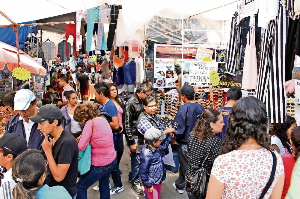 Los interesados deberán estar inscritos en el Sistema de Comercio en la Vía Pública (Siscovip) y estar al corriente en los pagos de 2016 (ARCHIVO EL UNIVERSAL)