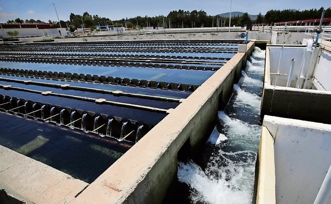 Edil pide a la población hacer un uso racional del agua que llegará del Cutzamala. Foto: Especialk
