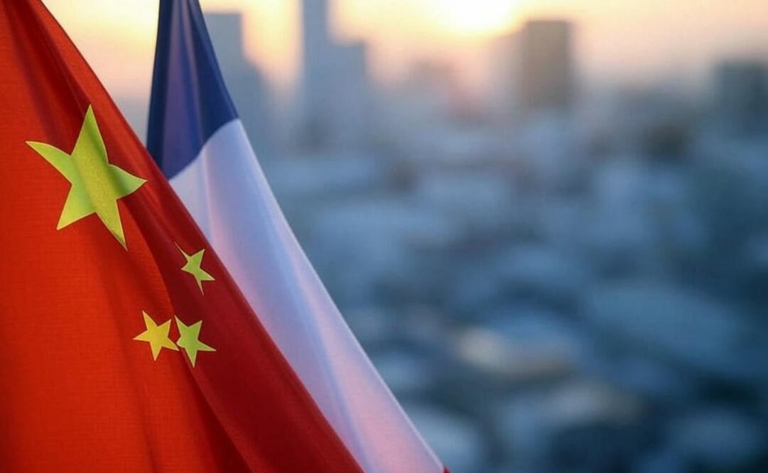 El canciller chino, Wang Yi, mantuvo este martes una conversación telefónica con el asesor diplomático presidencial francés Emmanuel Bonne. (18/03/2025) Imagen: Creada con IA Grok, de X