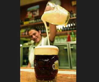 Sobrevivir y sobrebeber