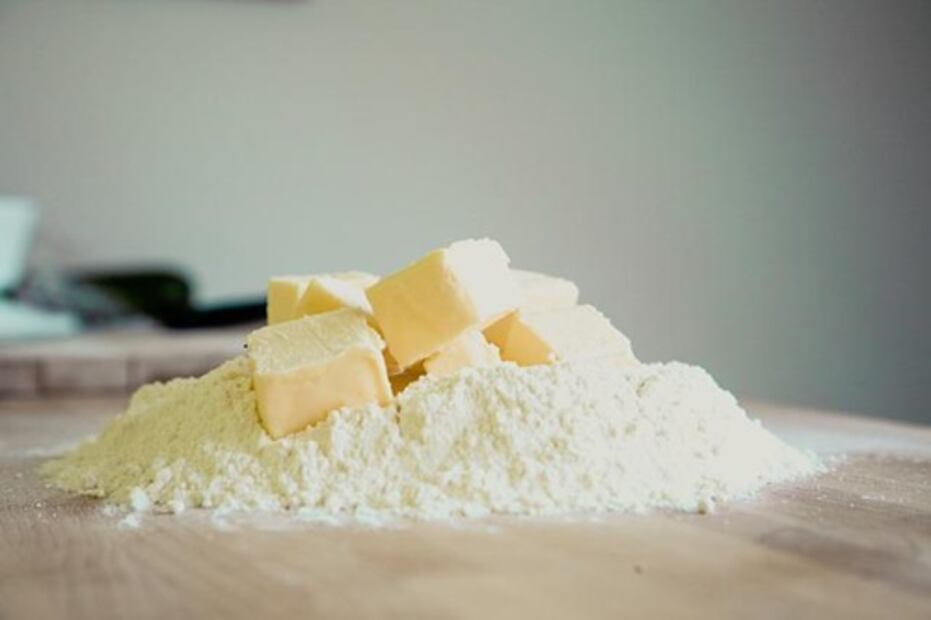 ¿Qué hacer cuando no tienes una báscula para pesar los ingredientes de tu receta?
