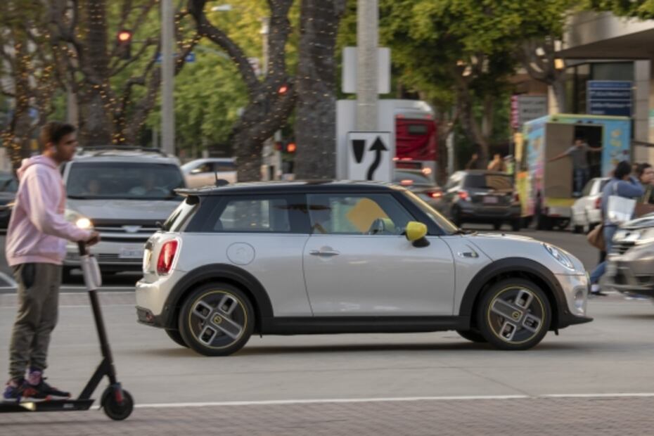 Mini presenta su primer Cooper totalmente eléctrico