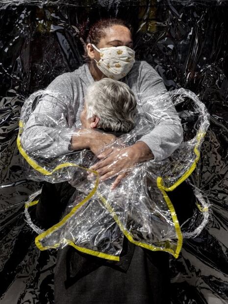 Explosión de Beirut y abrazos en pandemia, entre los nominados al World Press Photo 2021