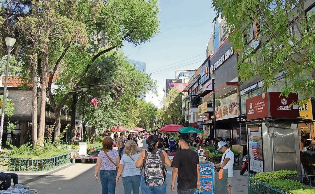 Prevén que haya más policías bilingües y guías turísticos, señaló Carlos Villalobos, líder de asociación civil. Foto: Especial