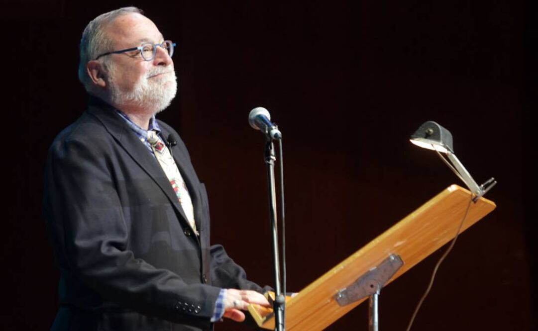 Es autor de más de 50 libros de ensayo filosofía, política y literatura