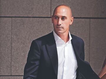 Luis Rubiales es condenado por beso a Jenni Hermoso; el exdirectivo pagará una importante multa