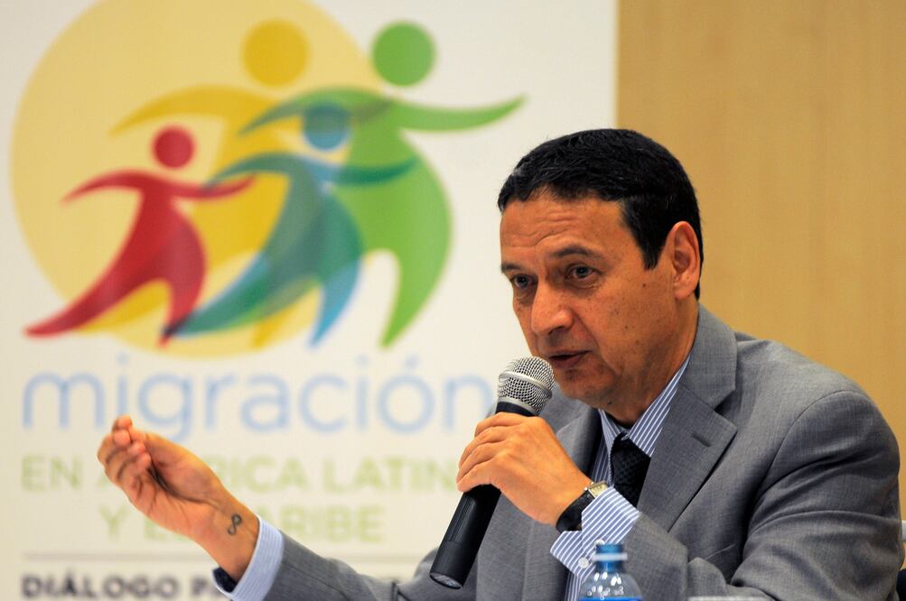 Marcelo Pisani, responsable de la Organización Intencional para las Migraciones de Norte, Centroamérica y el Caribe, habla durante una conferencia de prensa en Panamá. (Foto: EFE)