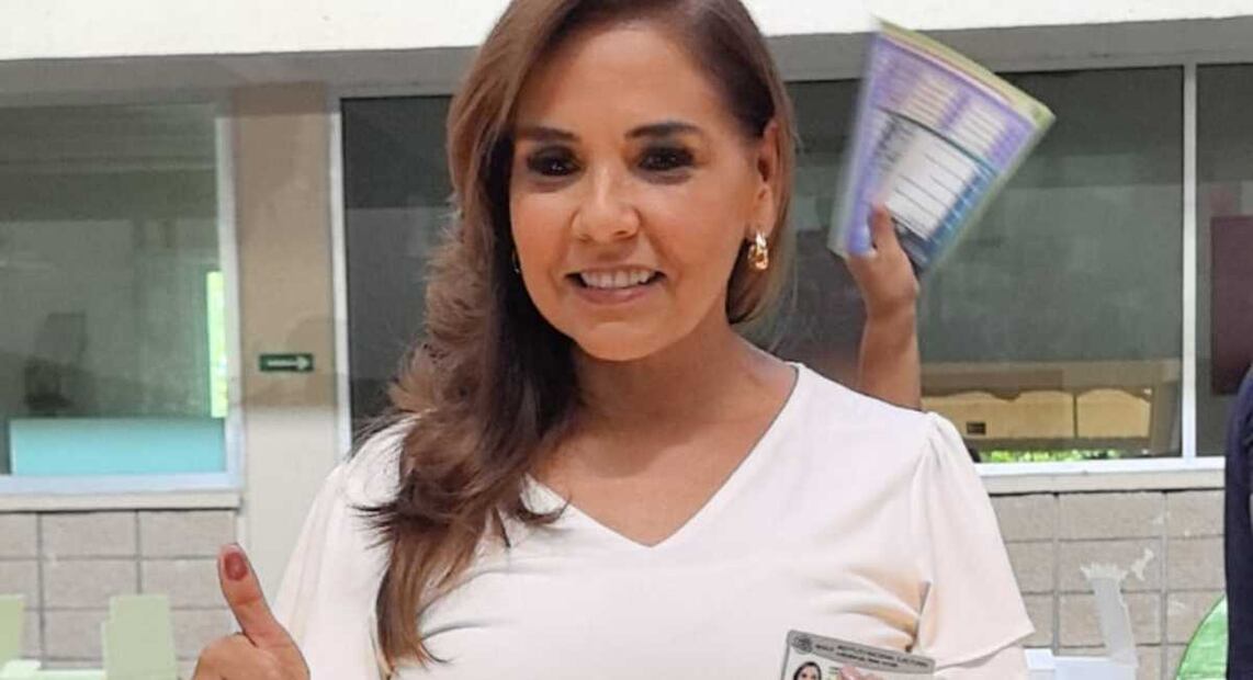 Mara Lezama, gobernantes de Quintana Roo, emitió su voto durante la elección judicial de este 1 de junio del 2025. Foto: Especial.