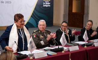 Se estrena Ernestina Godoy como fiscal en primer evento público; acude al Consejo Nacional de Seguridad Pública