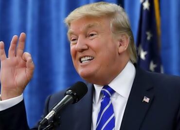 Trump leads Republicans; Hillary loses ground: Poll
