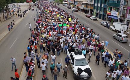 CNTE marcha en Oaxaca; condena caso Nochixtlán