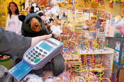 Débito supera a tarjeta de crédito en El Buen Fin