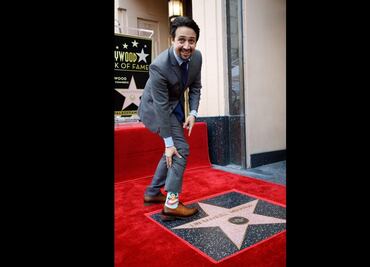 Lin-Manuel Miranda recibe estrella en Hollywood
