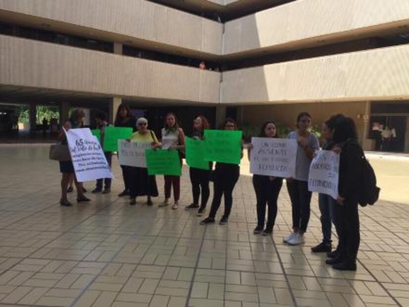 En Sinaloa, activistas se pronuncian contra proyecto de Ley de vida desde la concepción