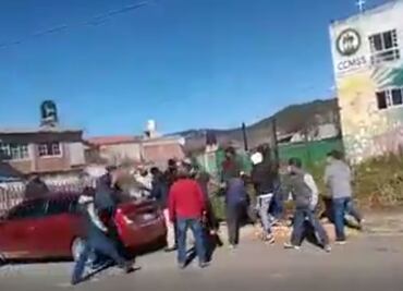Trifulca entre simpatizantes de MC y trabajadores del ayuntamiento de Amanalco deja 28 heridos