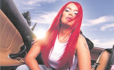 Karol G renace para abrazar a las mujeres