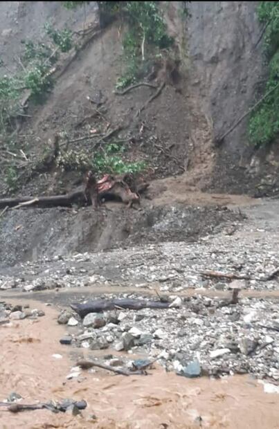 Depresión tropical "Lester" provoca lluvias torrenciales y cierre de caminos en Oaxaca 