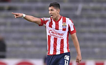 Ángel Zaldívar quiere levantar la mano en Chivas 