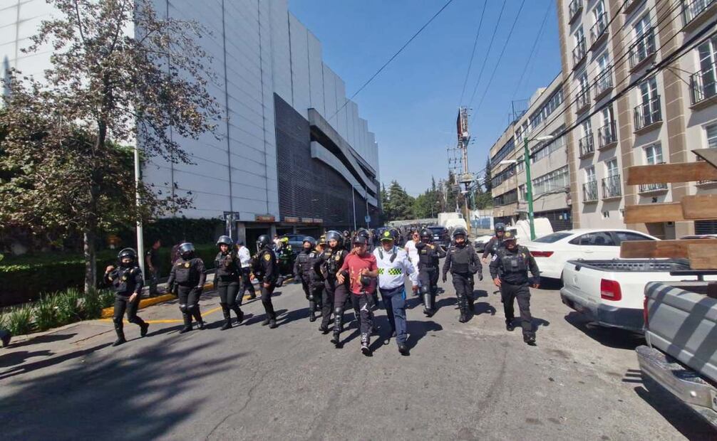 Siete horas de caos vehicular por manifestantes locatarios de mercados; afectadas principales vialidades del sur y centro de la CDMX, 10 de febrero de 2025. Foto: Juan Carlos Williams