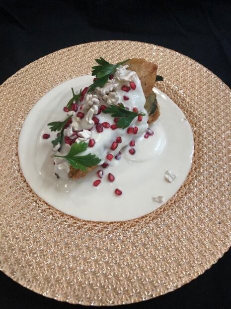 Organizarán cena de Chiles en nogada al estilo poblano