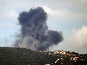 Israel lanza segunda oleada de ataques en Líbano; destruyen centros de mando de Hezbolá