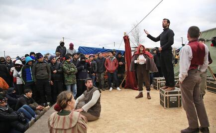 Shakespeare's Globe lleva "Hamlet" a refugiados