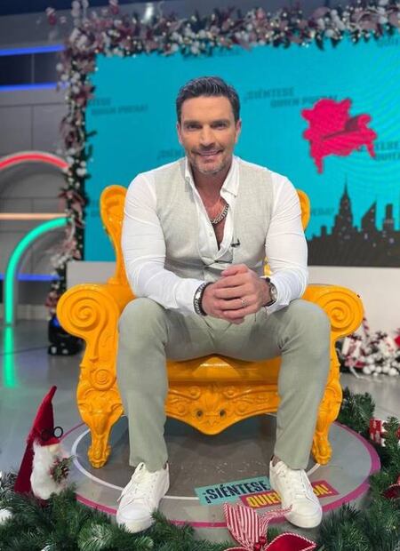 Julián Gil se prepara ser abuelo a los 52 años