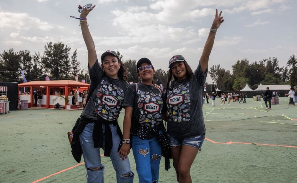 En el primer día del Tecate Emblema los fans de Morat destacan entre el público. Foto: Yaretzy M. Osnaya EL UNIVERSAL.
