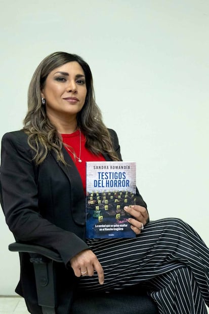 Entrevista con Sandra Romandía a propósito de su libro “Testigos del horror, la verdad que se quiso ocultar en el Rancho Izaguirre”. (18/09/2025). Foto: Juan Boites / EL UNIVERSAL
