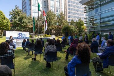 Representantes y socios de la Cooperativa La Cruz Azul celebran su 89 aniversario