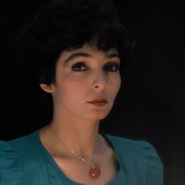 Ana Martín enciende las redes sociales con las fotos más sexys de su juventud 