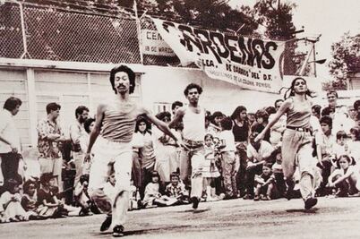 Los bailarines tomaron las calles para ayudar con su arte