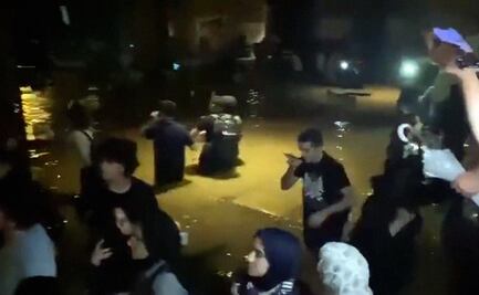 VIDEO: ¡Atrapados en la biblioteca! Inundaciones causan momentos de terror en Turquía