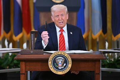 Guerra arancelaria: Trump lanzará "la madre de todas las batallas comerciales" en el "Día de la Liberación"