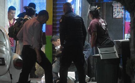 Motociclistas matan a dos jóvenes en barbería de Neza