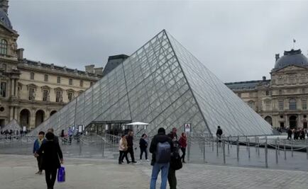 Policía evacúa explanada del Louvre por amenaza
