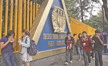 Alumnos del CCH Azcapotzalco paran labores por caso de abuso sexual