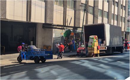 Reapertura de la plaza Izazaga 89: Llegan cargamentos de productos chinos al inmueble; “muchos locatarios ya no quisieron regresar”