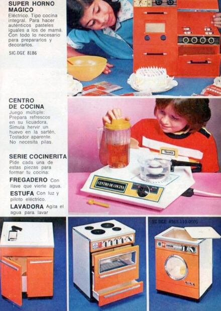Los juguetes domésticos de los años 70 tenían grandes componentes para darles realismo, en especial por su diseño tan detallado. Foto: Cortesía Angélica Adriana Sánchez Ortíz/ESPECIAL.