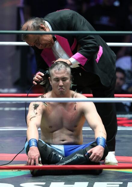 Dulce Gardenia le arrancó la cabellera al japonés Kawato