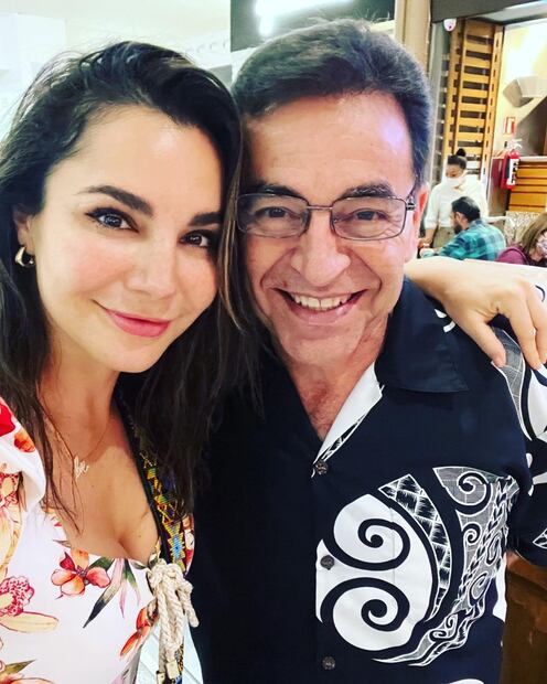 Martha Higareda y su padre. Fuente: Instagram @marthahigareda