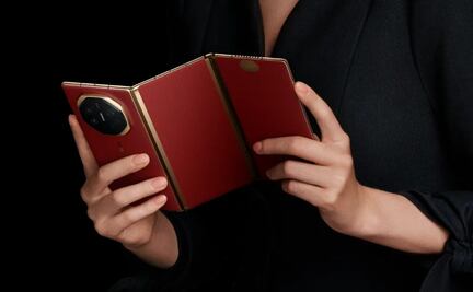 Llega primer plegable con tres pantallas a México; cuánto cuesta